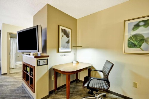 Hyatt Place Albuquerque Uptown - image 29