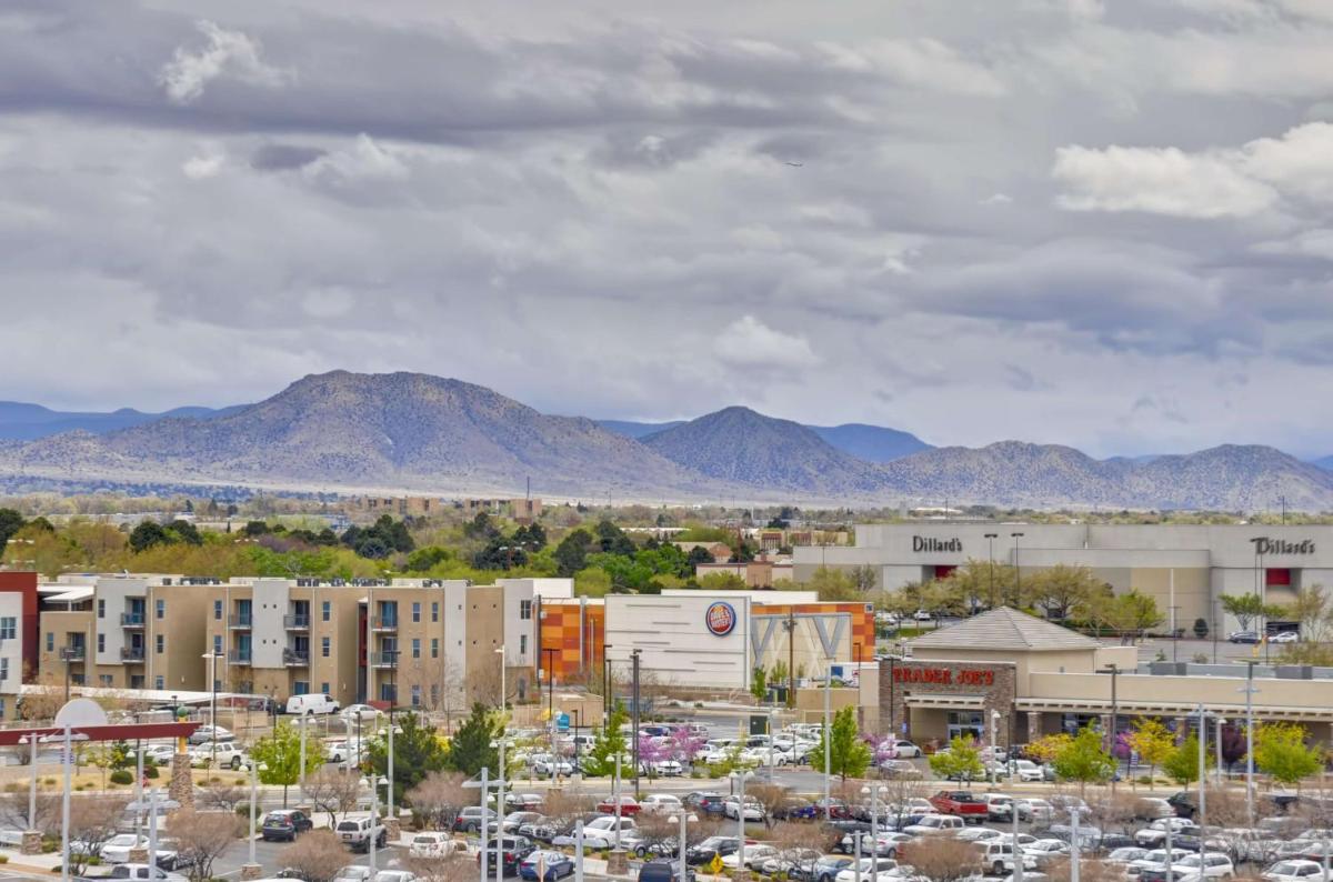 Hyatt Place Albuquerque Uptown - image 6