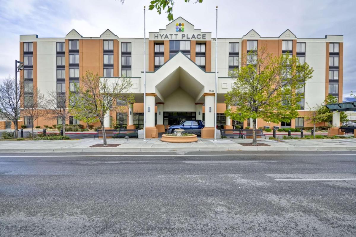 Hyatt Place Albuquerque Uptown - image 7