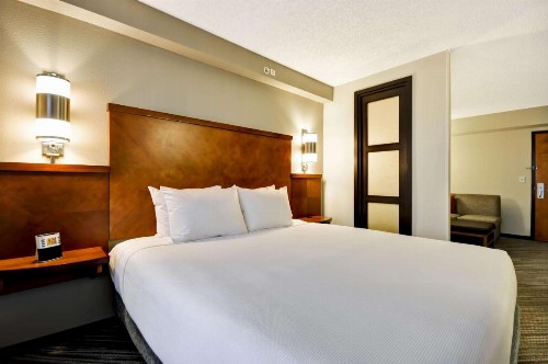 Hyatt Place Albuquerque Uptown - image 8