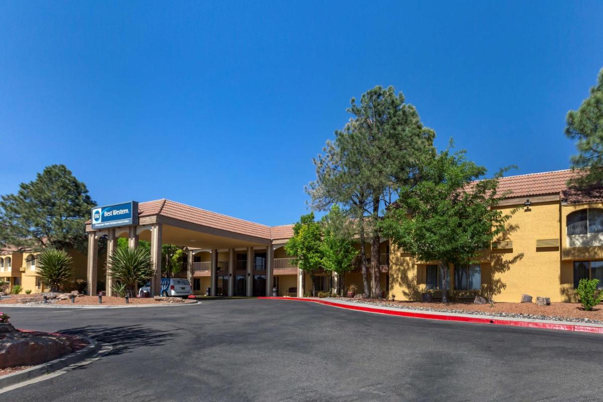 Best Western Airport Albuquerque InnSuites Hotel & Suites - image 5