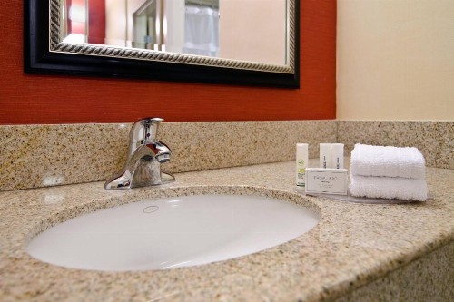 Courtyard by Marriott Albuquerque Airport - image 20