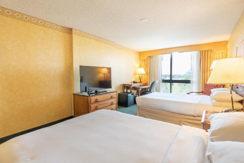 Albuquerque Marriott Pyramid North - image 17