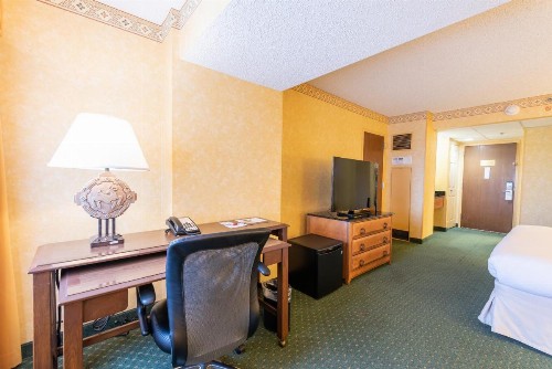 Albuquerque Marriott Pyramid North - image 3
