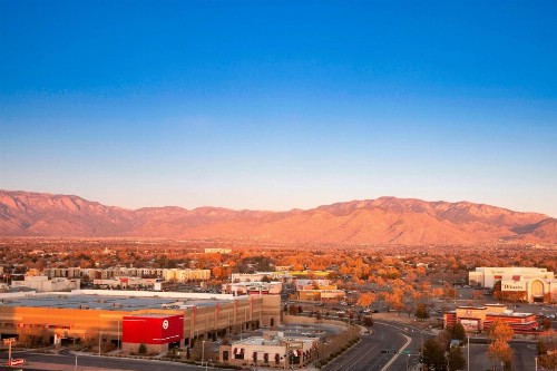 Marriott Albuquerque - image 10