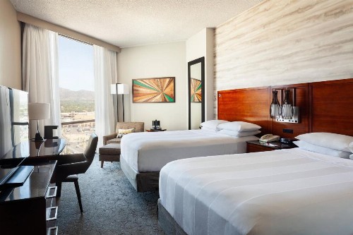 Marriott Albuquerque - image 11