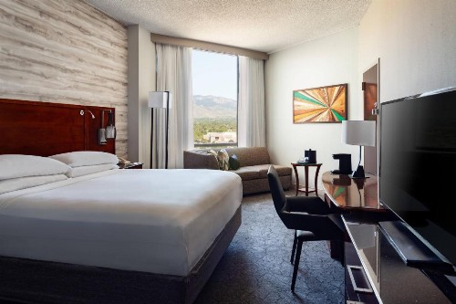 Marriott Albuquerque - image 14