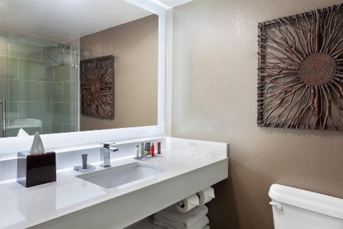 Marriott Albuquerque - image 3