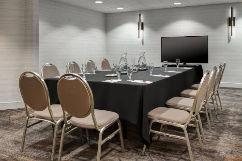 Marriott Albuquerque - image 7