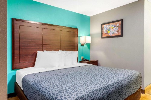 Econo Lodge West Albuquerque - image 20