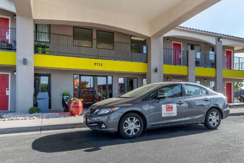 Econo Lodge West Albuquerque - image 23