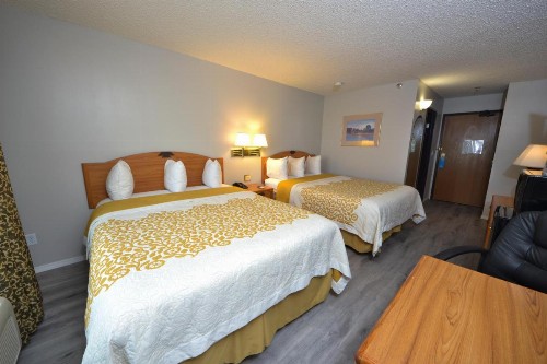 Days Inn & Suites by Wyndham Airport Albuquerque - image 23