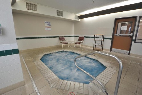 Days Inn & Suites by Wyndham Airport Albuquerque - image 38