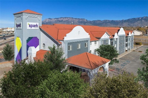 Best Western Plus Executive Suites Albuquerque
