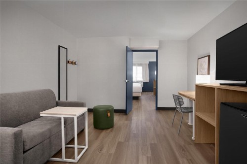 Best Western Plus Executive Suites Albuquerque - image 33