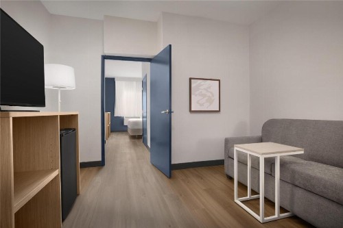 Best Western Plus Executive Suites Albuquerque - image 37