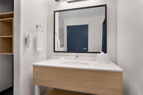 Best Western Plus Executive Suites Albuquerque - image 41