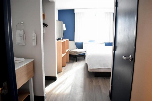 Best Western Plus Executive Suites Albuquerque - image 6
