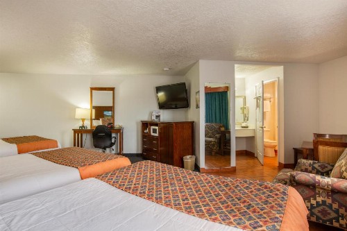 Sandia Peak Inn at Old Town Albuquerque - image 11