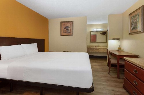 Travelodge by Wyndham Albuquerque East - image 19