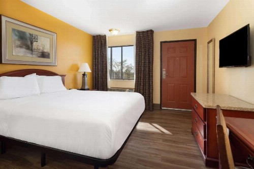 Travelodge by Wyndham Albuquerque East - image 30