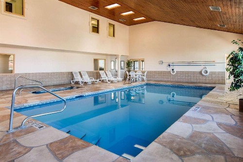 Quality Inn & Suites Albuquerque North near Balloon Fiesta Park - image 32