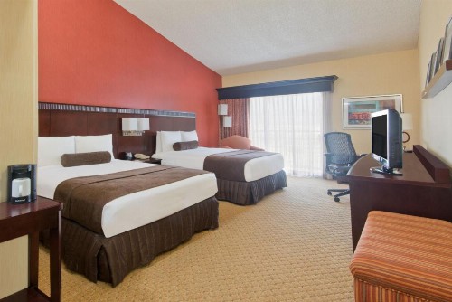 Albuquerque Crowne Plaza an IHG Hotel - image 24