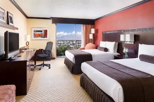 Albuquerque Crowne Plaza an IHG Hotel - image 38