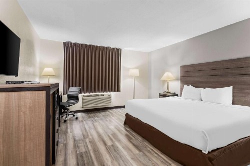 SureStay Hotel by Best Western Albuquerque Midtown - image 27