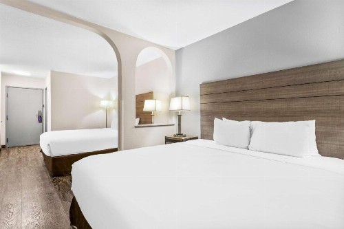 SureStay Hotel by Best Western Albuquerque Midtown - image 3