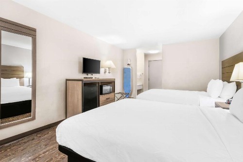 SureStay Hotel by Best Western Albuquerque Midtown - image 5