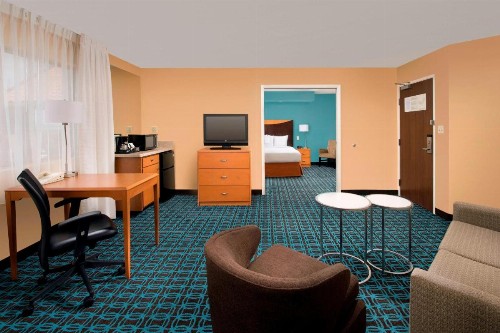 Fairfield Inn & Suites by Marriott Albuquerque Airport - image 10