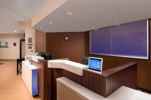 Fairfield Inn & Suites by Marriott Albuquerque Airport - image 8