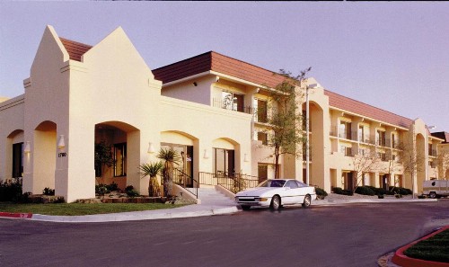 Fairfield Inn Albuquerque University Area - image 8
