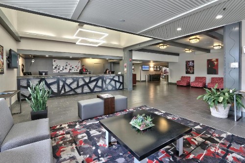Ramada by Wyndham Albuquerque Midtown - image 16