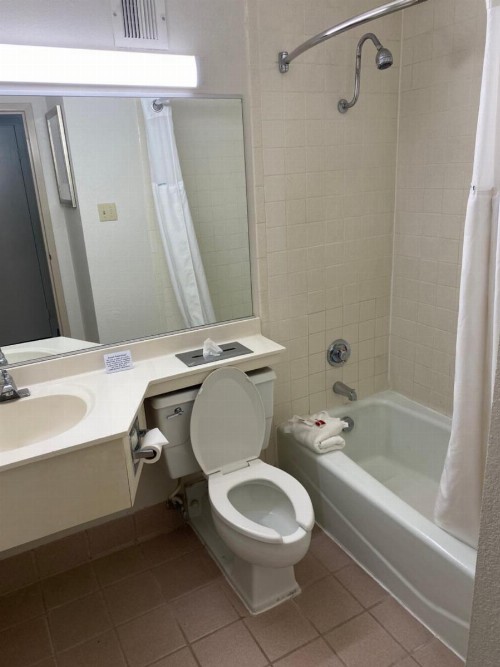 Ramada by Wyndham Albuquerque Midtown - image 26