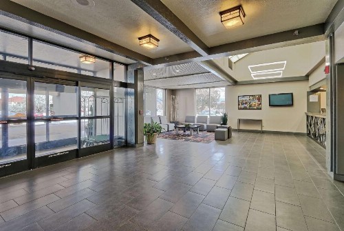 Ramada by Wyndham Albuquerque Midtown - image 37