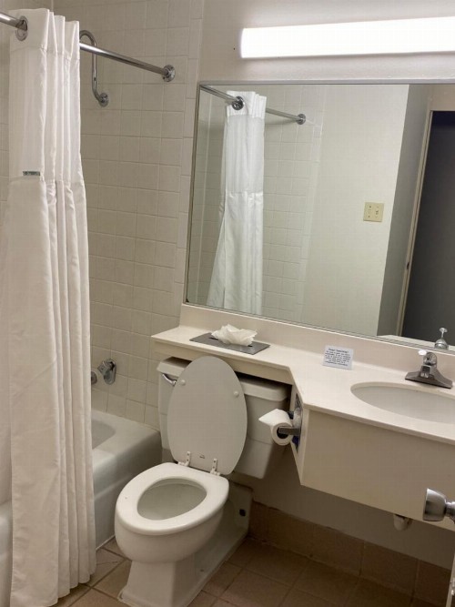 Ramada by Wyndham Albuquerque Midtown - image 42