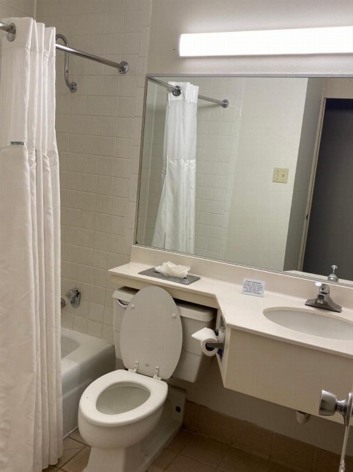 Ramada by Wyndham Albuquerque Midtown - image 44