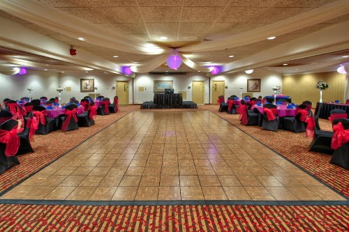 Ramada by Wyndham Albuquerque Midtown - image 49