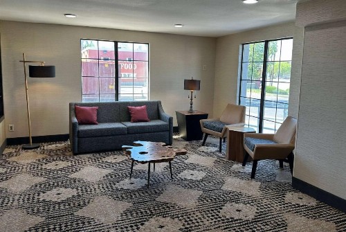La Quinta Inn by Wyndham Albuquerque Airport - image 19