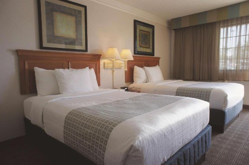 La Quinta Inn by Wyndham Albuquerque Airport - image 44