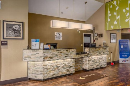 Sleep Inn Albuquerque Airport - image 5