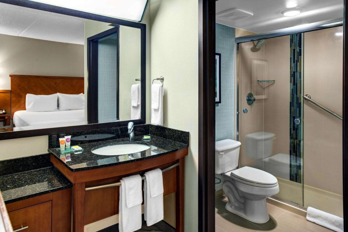 Hyatt Place Albuquerque Airport - image 2