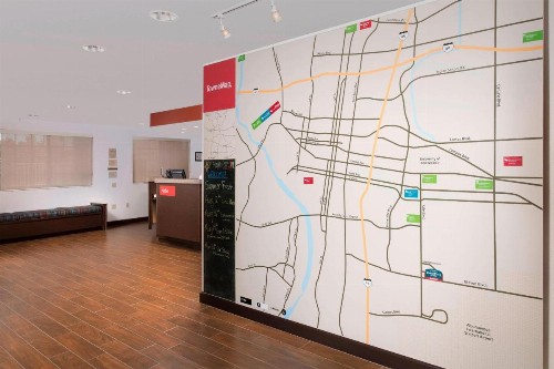TownePlace Suites by Marriott Albuquerque Airport - image 3
