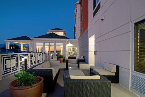 Hilton Garden Inn Albuquerque Airport - image 21