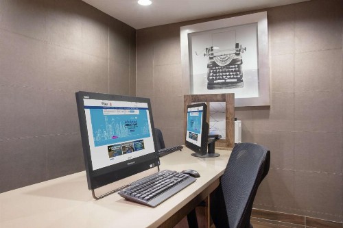 Homewood Suites by Hilton Albuquerque-Journal Center - image 22