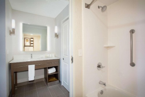 Homewood Suites by Hilton Albuquerque-Journal Center - image 26