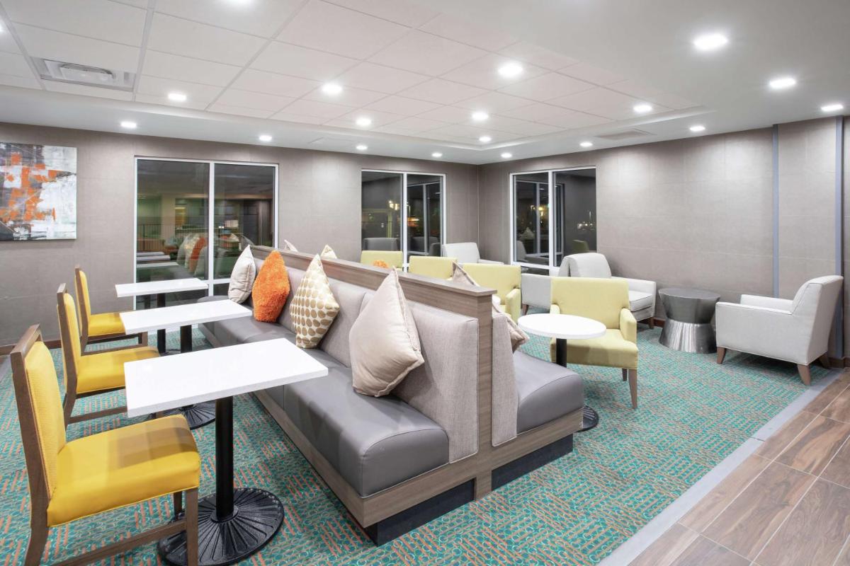 Homewood Suites by Hilton Albuquerque-Journal Center - image 6