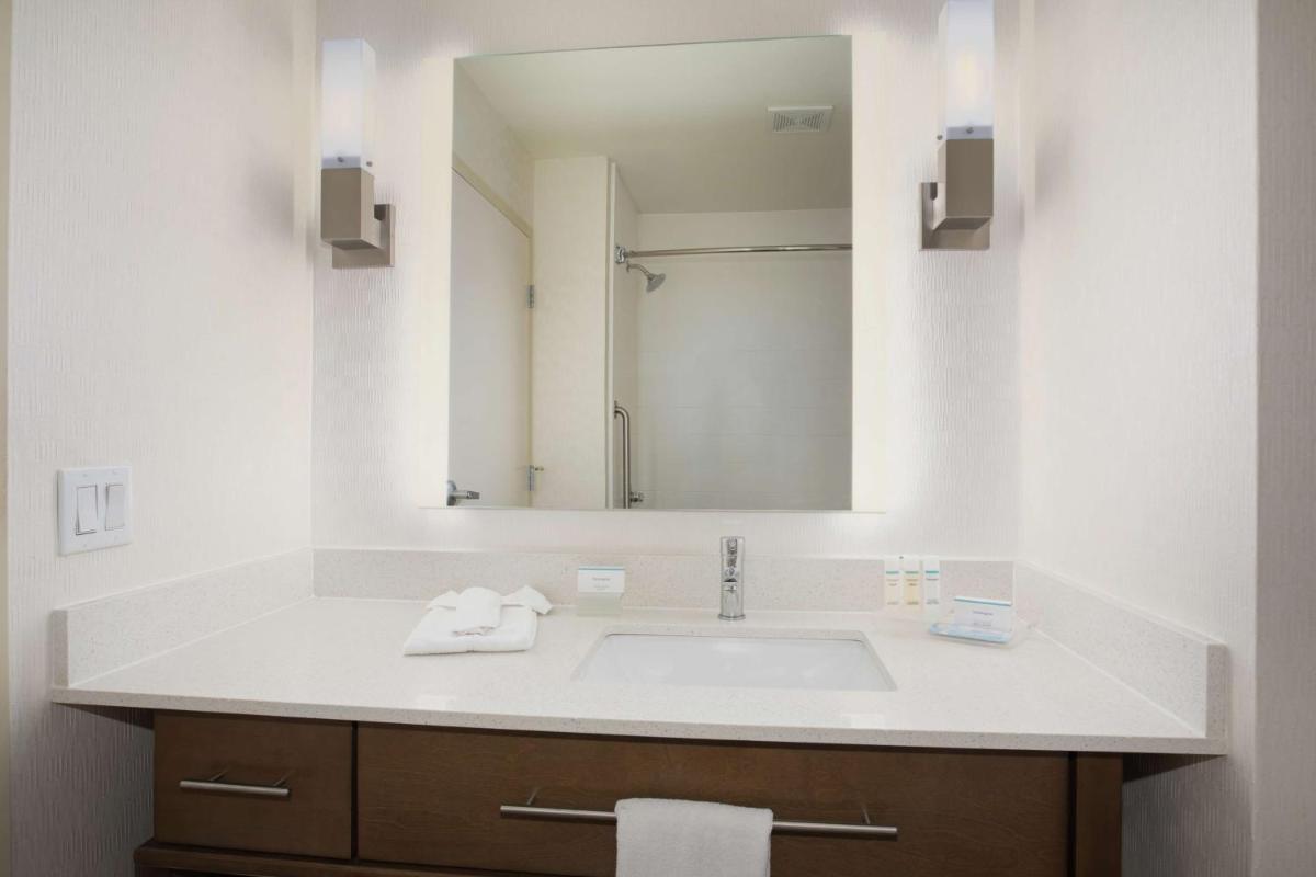 Homewood Suites by Hilton Albuquerque-Journal Center - image 7